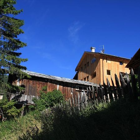 Chalet Pian 캄피텔로디파사 외부 사진