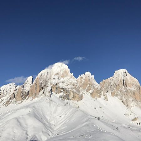 Chalet Pian 캄피텔로디파사 외부 사진