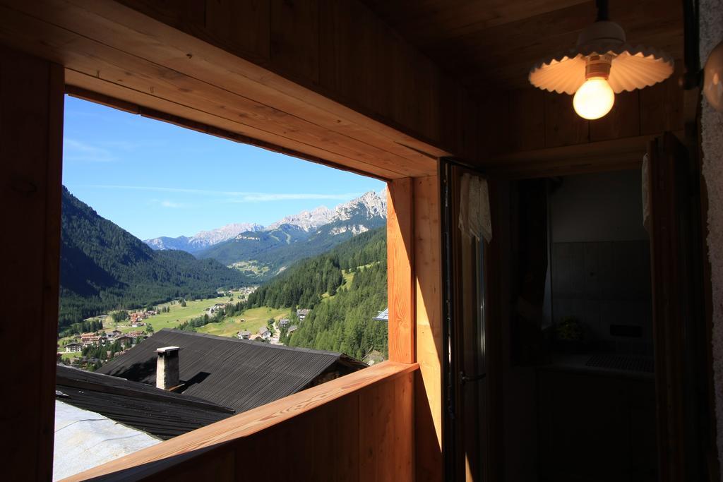 Chalet Pian 캄피텔로디파사 외부 사진